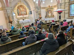 Krippenandacht mit Segnung der Kinder (Foto: Georg Smolarczyk)